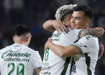 León gana en Mazatlán y se mantiene invicto en el torneo