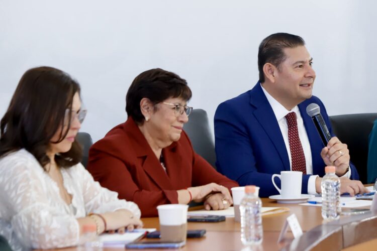 Después de 12 años, inicia reordenamiento integral del transporte público en Puebla