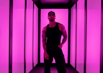 EQS Música presenta «Traicionera», el nuevo himno de desamor de J Salez