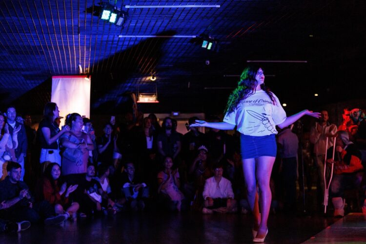 Activismo, colorido, moda, música y ballroom en el primer festival del amor y el condón