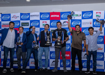 Alessandros Racing fue galardonado en la Noche de Campeones de la Copa Notiauto
