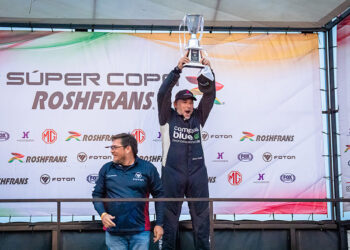 “El Árabe Racing Team by Compass Blue”, en camino a Yucatán para iniciar la temporada 2025 de los Tractocamiones