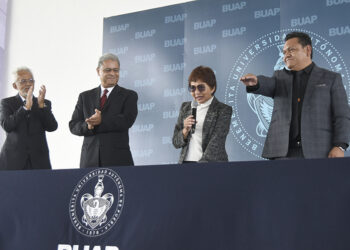 Rectora Lilia Cedillo preside informe en el Complejo Regional Sur