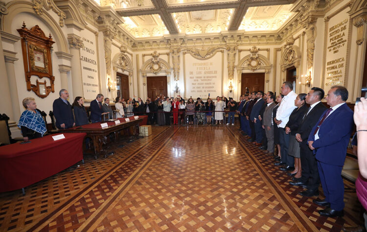 Rinden protesta presidentas y presidentes de juntas auxiliares del municipio de Puebla