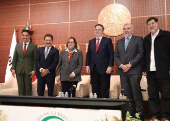 Destaca Ignacio Mier firmeza, serenidad y visión de Estado de Claudia Sheinbaum en las negociaciones por aranceles con EU