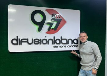 Yoel Díaz regresa a la radio con «Sumando Millas con Yoel» en Difusión Latina