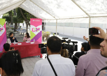 Llama el SMDIF al cuidado de la salud mental por las relaciones afectivas en redes sociales
