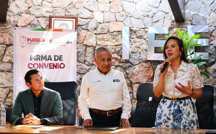 Colaboración entre IEEA y CECyTE Puebla fortalece Educación Básica e Inclusión Social