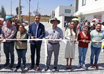 Entrega Omar Muñoz primera obra concluida en su gestión