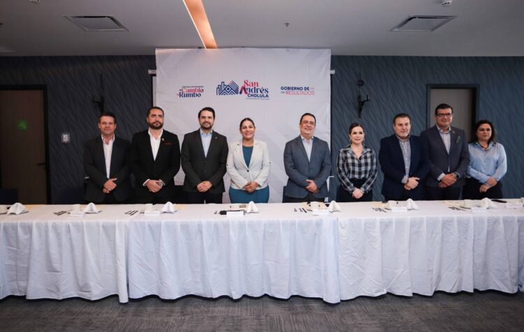 Unión entre Gobierno municipal y cámaras empresariales hacia mayor competitividad en San Andrés Cholula»