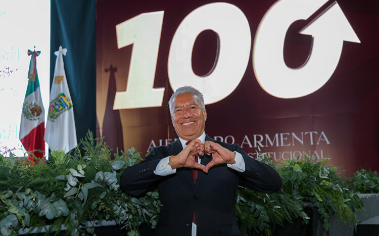 Secretario de Educación presente en Informe de 100 días de Gobierno