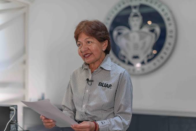 Recibe la Rectora de la Buap Lilia Cedillo el pliego petitorio general