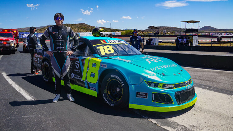 Alonso Salinas concreta un gran debut en la NASCAR Challenge