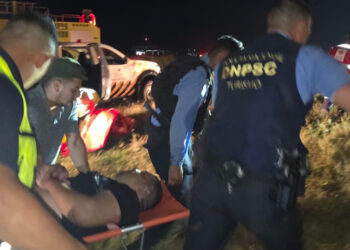 Al menos 7 muertos y mas de 10 heridos tras desplomarse un avión en Honduras