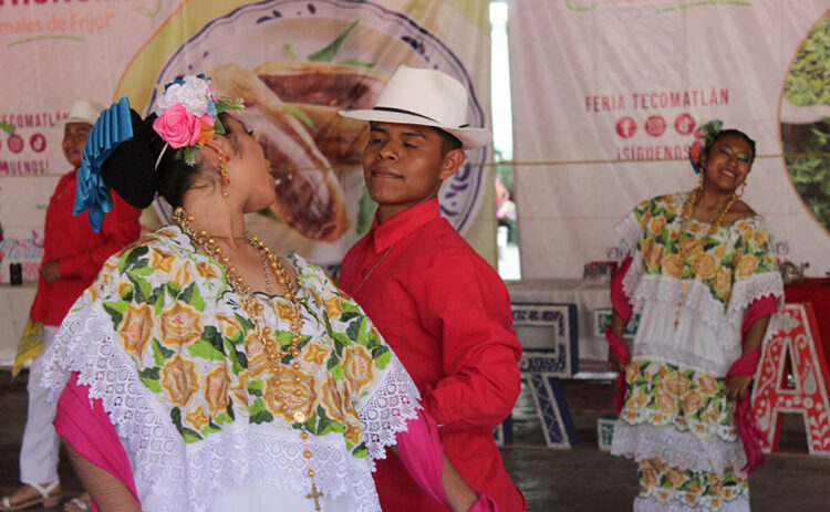 Impulsan con cultura el concurso gastronómico de Tecomatlán