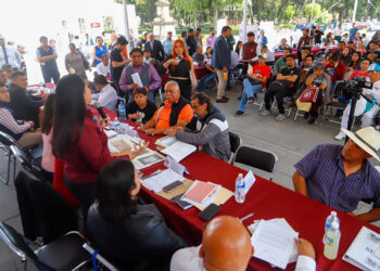 «Escuchando a Cholula» un programa que acerca a los funcionarios y los servicios a la gente que lo necesita