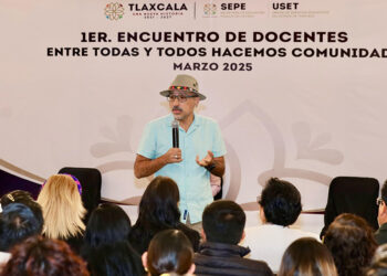 Autoridades educativas inauguraron primer encuentro de docentes