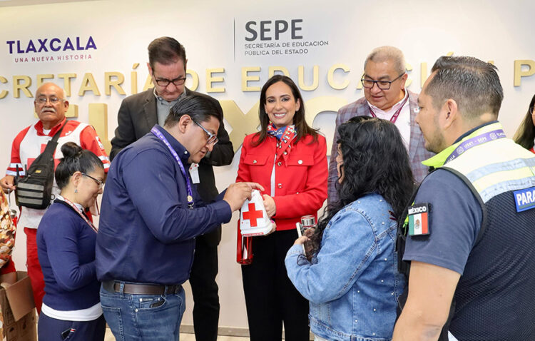 Ponen en marcha colecta anual de la Cruz Roja en la SEPE-USET