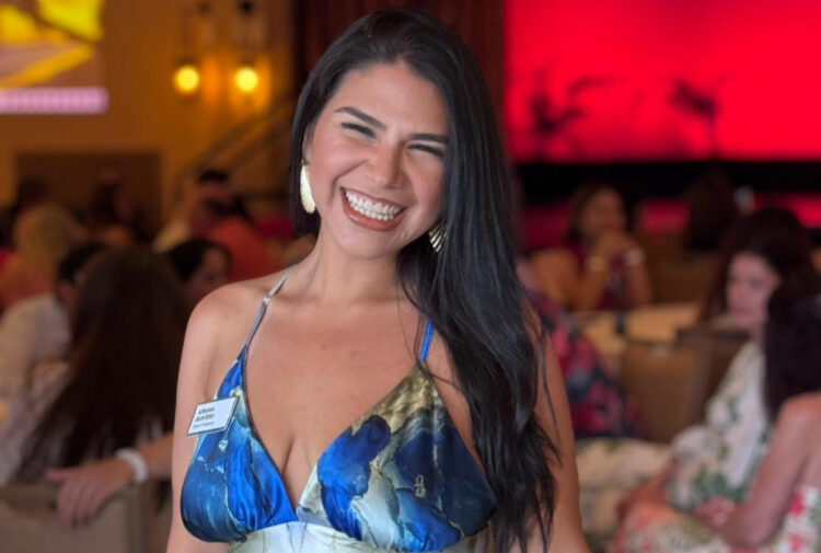 Adriana Quintero brilla en Toyota Stars Hawaii 2025: Un reconocimiento a la excelencia y el esfuerzo