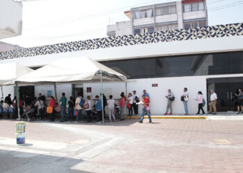 El ISSSTEP atiende el desabasto de medicamentos en sus unidades médicas