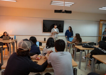 Vincula Gobierno de la Ciudad a universidades y emprendedores, con asesorías