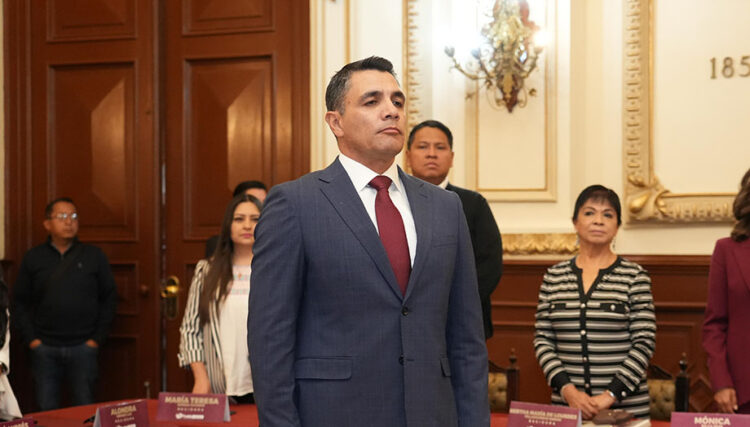 Designa Cabildo de Puebla al coronel Félix Pallares Miranda como titular de la SSC