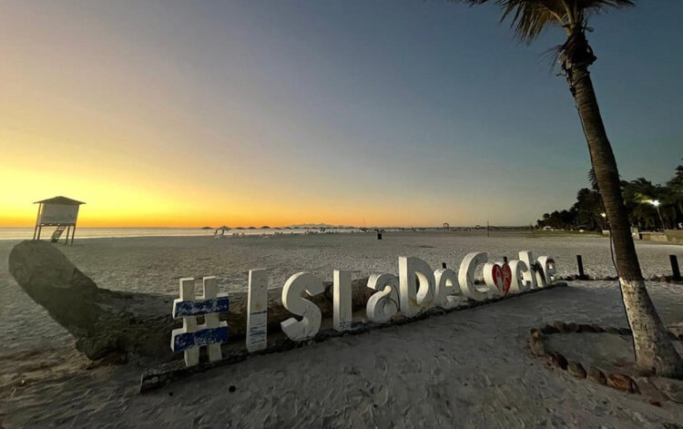 Aerocaribe ofrece promociones exclusivas a Los Roques e Isla de Coche en Semana Santa