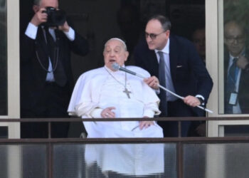 Papa Francisco deja el hospital Gemelli y agradece las oraciones por su salud