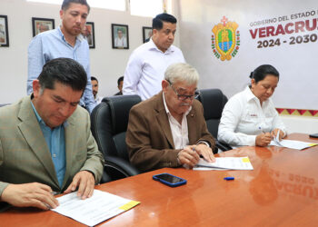 Puebla y Veracruz Refrendan Convenio para la Movilización de colmenas