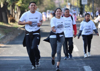 Una fiesta de colores: SEDIF celebra la tercera carrera de la familia