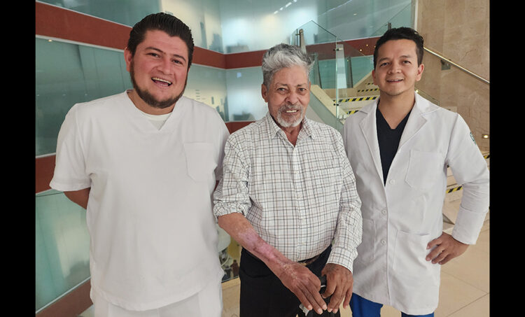 Salva IMSS Aguascalientes brazo de paciente con picadura de araña violinista
