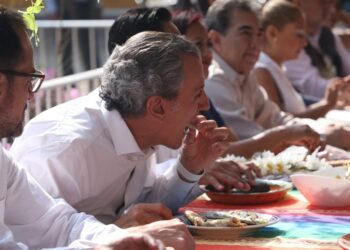 Exhorta Pepe Chedraui a preservar tradiciones como el Festival de la Gordita y heredarlas a las nuevas generaciones