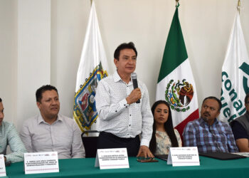 Conalep Puebla y Central de Abasto cierran filas contra analfabetismo