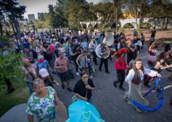 “Juguemos en el bosque. Arte para infancias” celebra los derechos culturales de bebés, niñas y niños