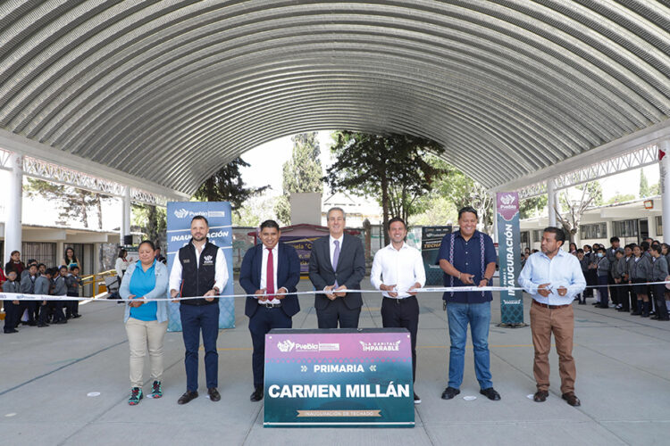 Inaugura Pepe Chedraui techado escolar en la Primaria Carmen Millán