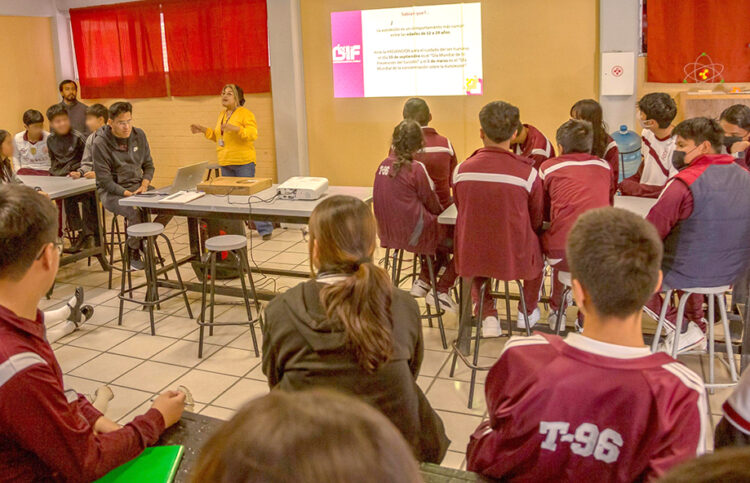 Imparte DIF Puebla Capital plática sobre Prevención del Cutting” en las escuelas