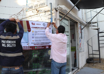 Policía de San Pedro Cholula inicia el Programa “Comercios Unidos por la Seguridad” en Santiago Momoxpan