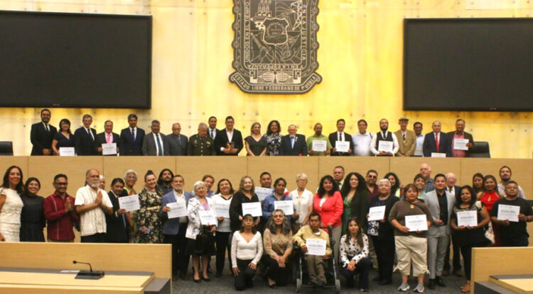 Lectura y libros son la base para construir Leyes, destacan en Congreso