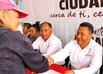 Con el «Martes de Atención Ciudadana», Armando Aguirre acerca el gobierno a habitantes de Mihuacán