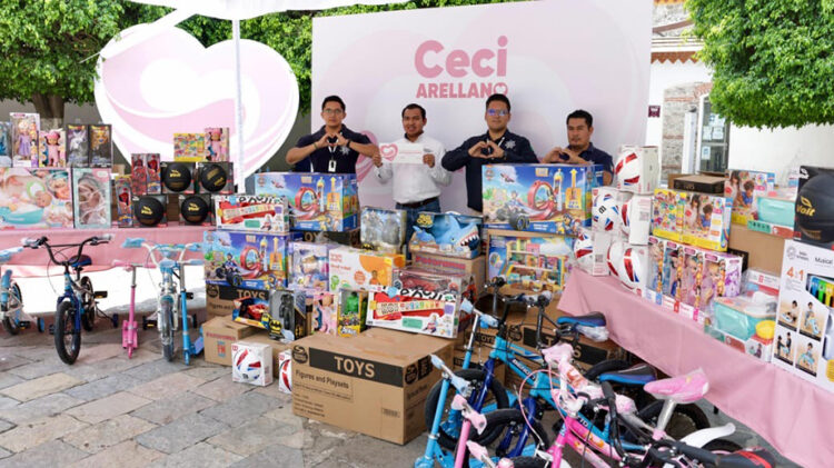 SEDIF Puebla impulsa entrega de juguetes a favor de la niñez poblana