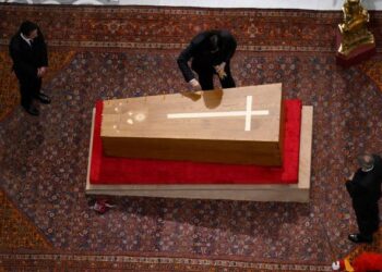 En la Basílica de San Pedro el rito del cierre del féretro del Papa Francisco previo al funeral