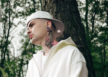 El cantante argentino LIT Killah presenta su nuevo sencillo FIAMORE su primera balada romántica