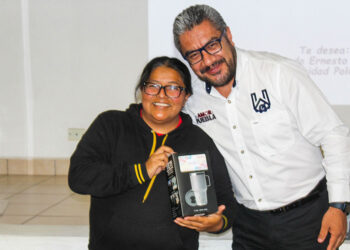 UPAM reconoce a las madres trabajadoras con motivo de su día