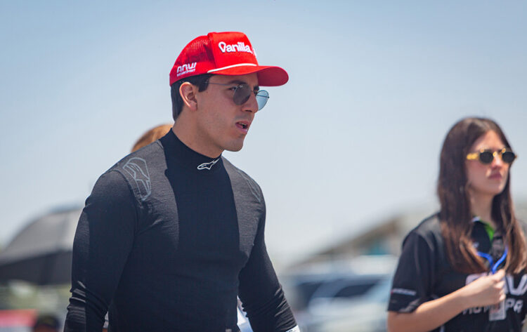 Víctor Barrales Jr. y el Dynamic Motorsports, al Óvalo Aguascalientes México por la victoria en categoría Challenge