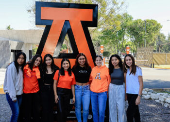 13ª Repentina de Arquitectura; estudiantes de la Anáhuac Puebla transforman su entorno con intervención urbana de impacto real