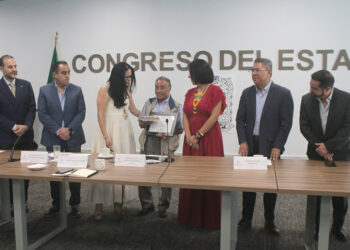 Aprueba Comisión del Congreso exhorto para ampliar puntos de cobro de casetas