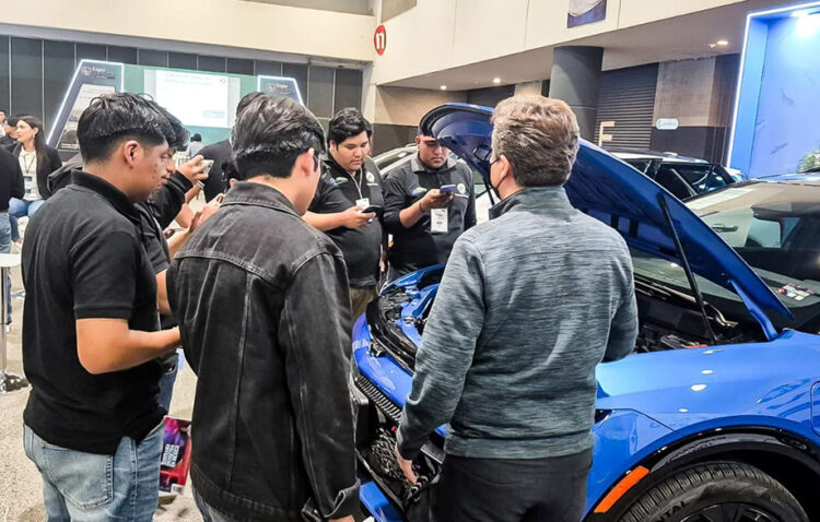 Participa UTTECAM en la Expo Energía 2025