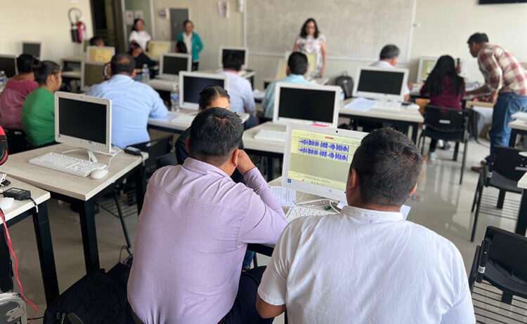 Impulsan dominio de lenguas originarias en docentes de nuevo ingreso