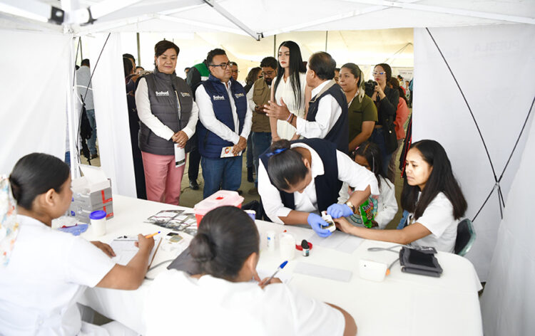 Aprovechan familias de Quecholac Jornada de Salud “Por Amor a Puebla”