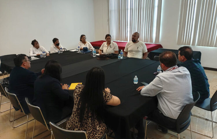 ISSSTEP atiende demandas de personas que acusan presunto caso de negligencia